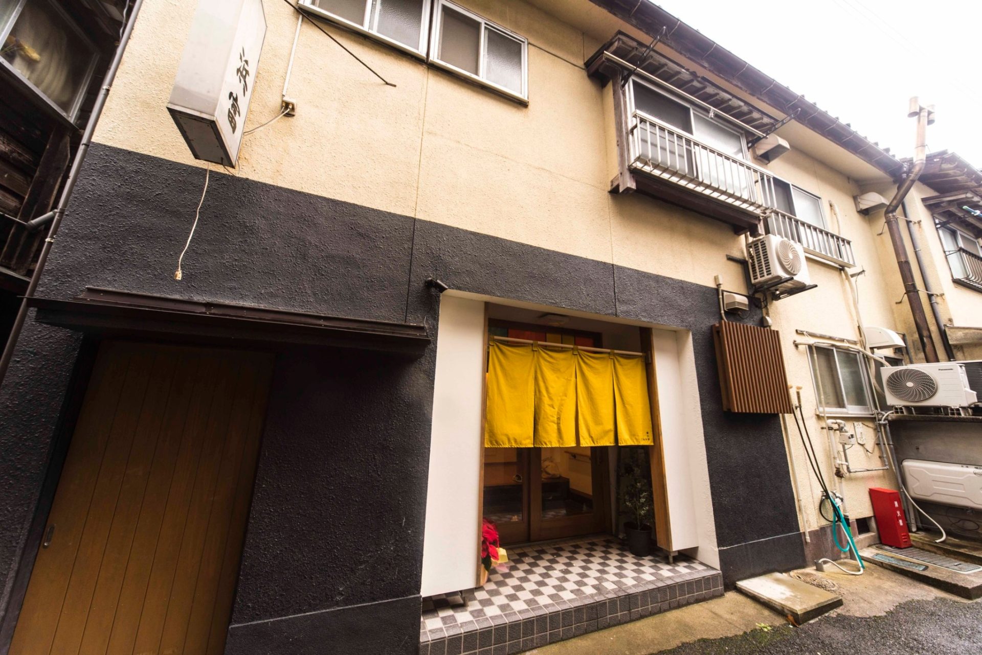 「take one」外観